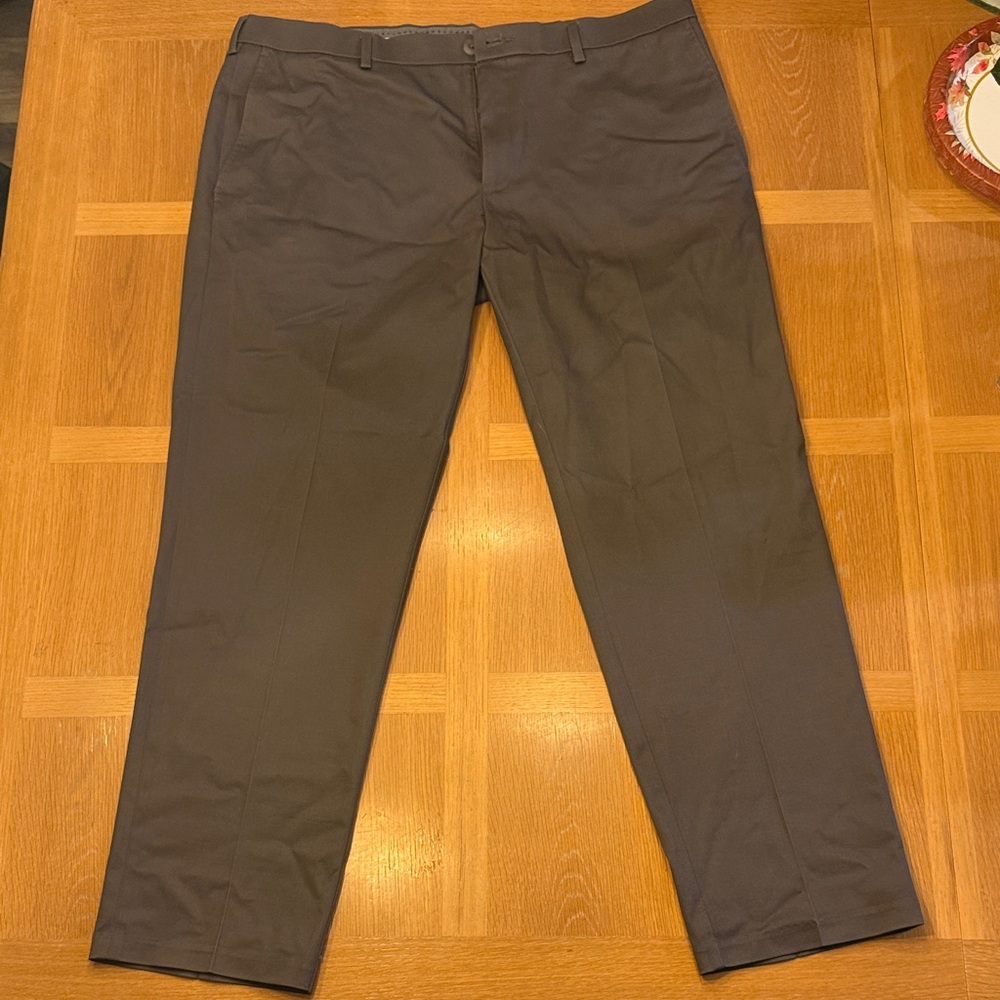 Haggar Men's Charcoal Chinos